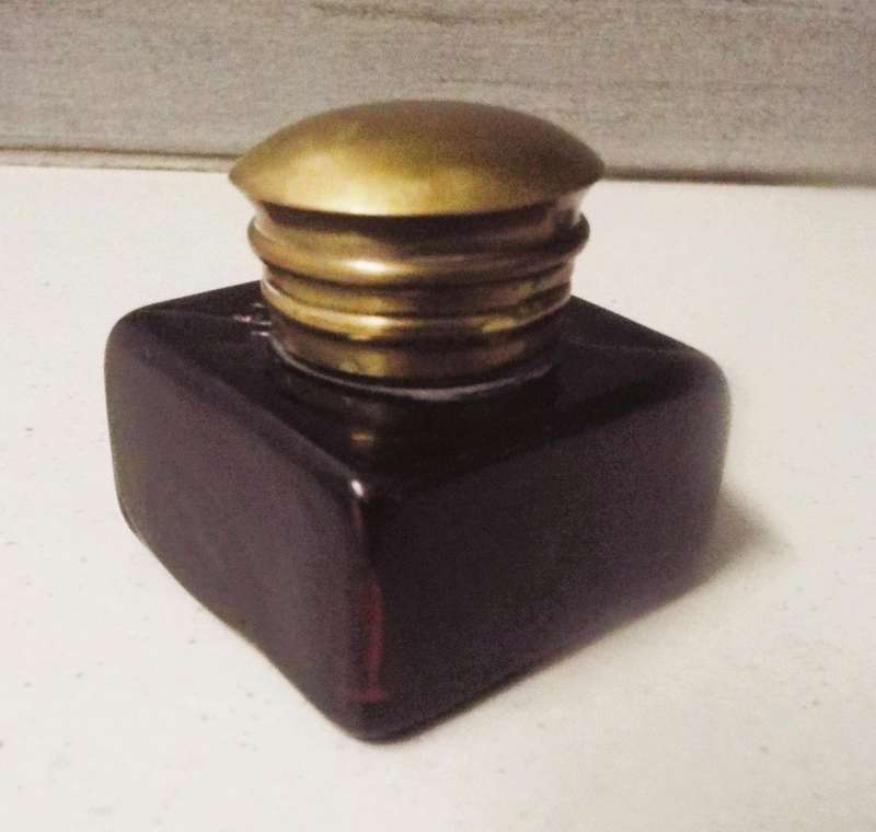 very rare Antique brown glass inkwell 4.5cm square 2cm tall , brass cap  2.5cm