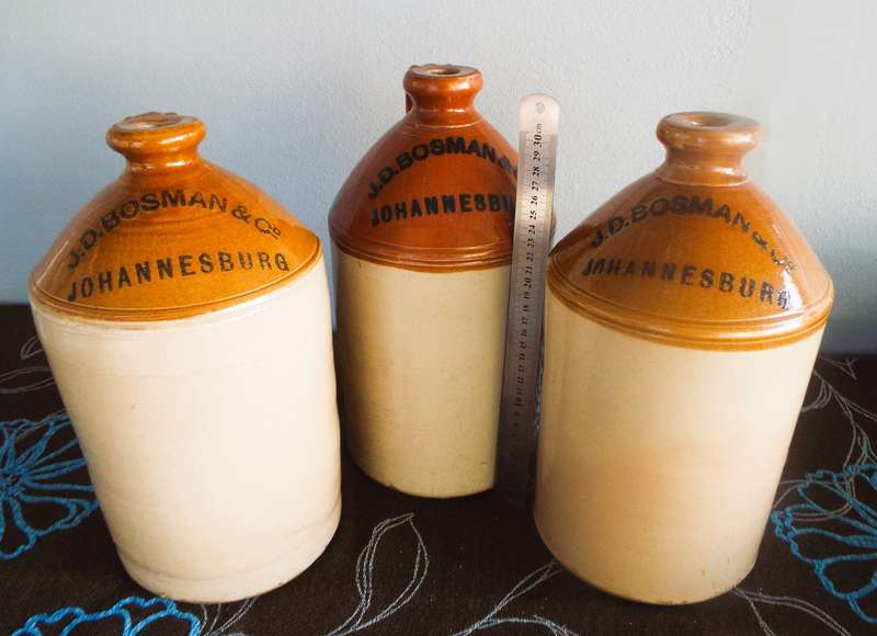 very rare 3 x mint Antique  BROWN  LARGE STONEWARE BOTTLE FLAGONs
