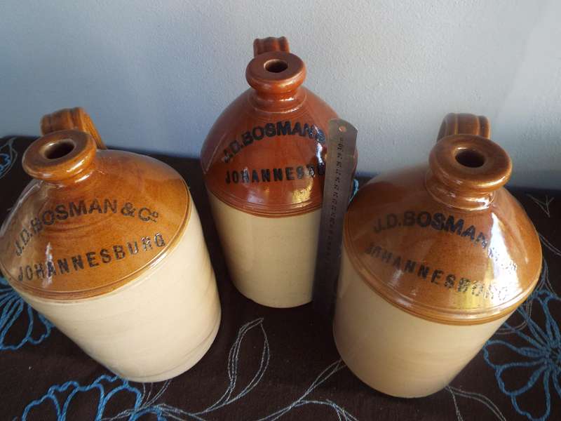 very rare 3 x mint Antique  BROWN  LARGE STONEWARE BOTTLE FLAGONs