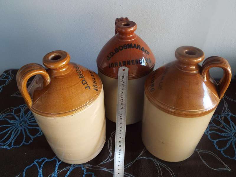 very rare 3 x mint Antique  BROWN  LARGE STONEWARE BOTTLE FLAGONs