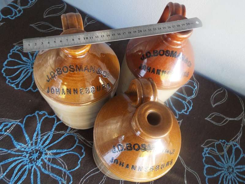 very rare 3 x mint Antique  BROWN  LARGE STONEWARE BOTTLE FLAGONs