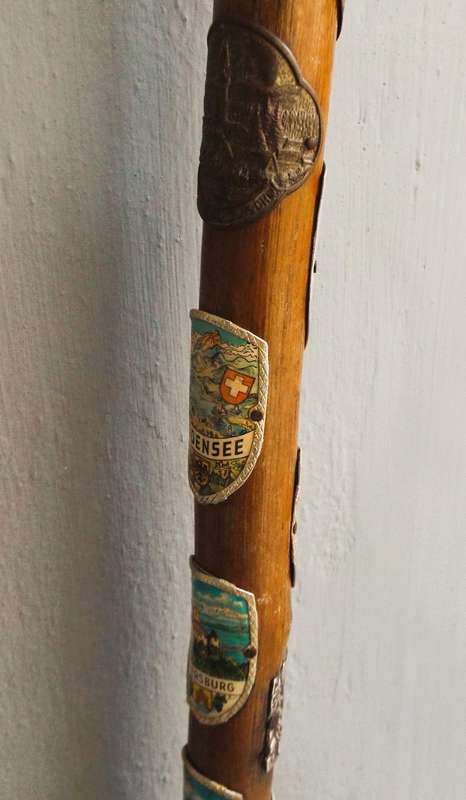 very rare VINTAGE WALKING STICK WITH LOTS OF BAGES