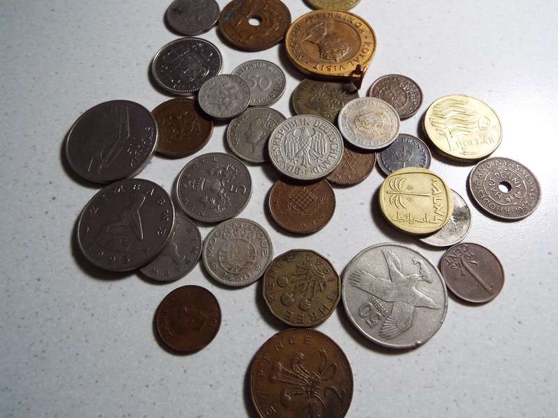 30 X MIX WORLD COINS AS 1 LOT
