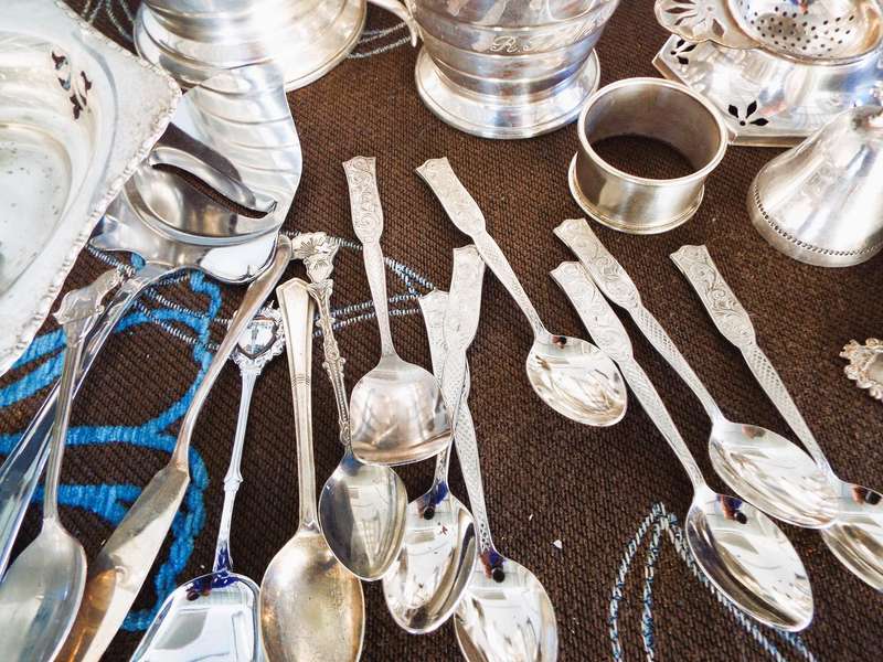nice vintage bling bling lot