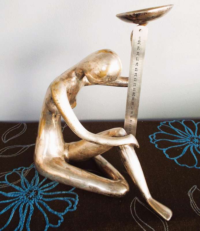 large centre piece  for nice home  decor