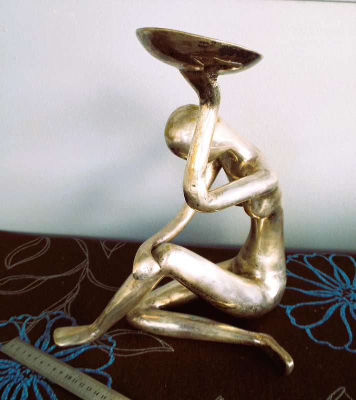 large centre piece  for nice home  decor