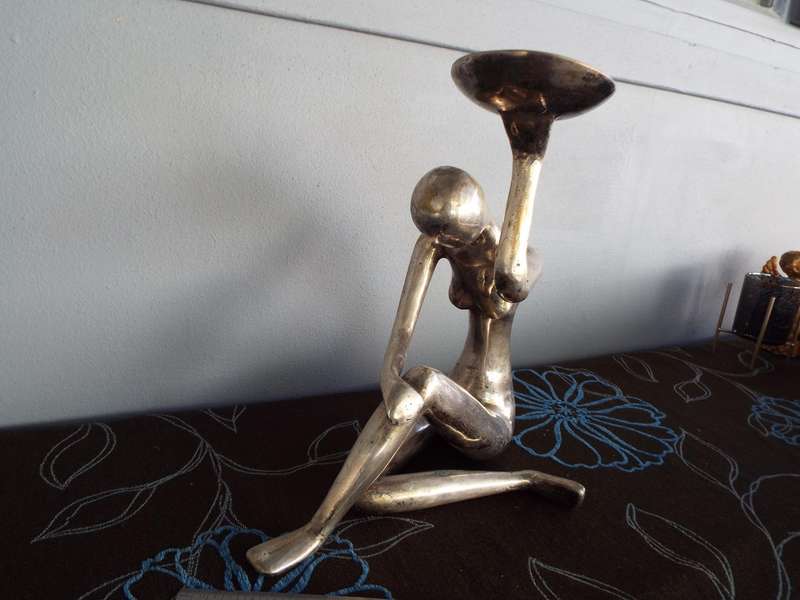 large centre piece  for nice home  decor