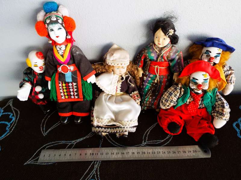 6 X NICE VINTAGE DOLLS AS 1 LOT