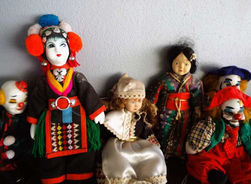 6 X NICE VINTAGE DOLLS AS 1 LOT