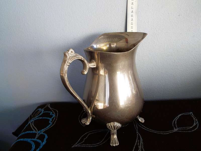 nice vintage Pitcher in good condition