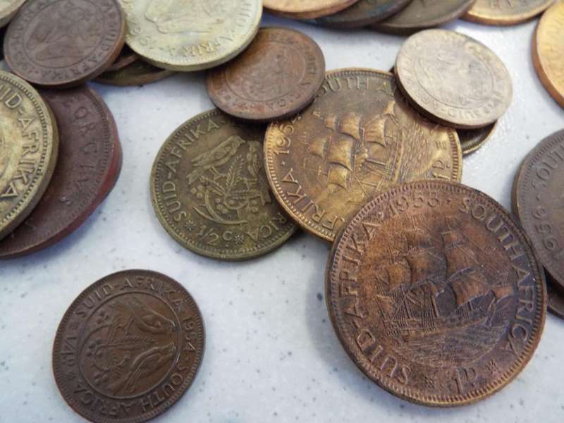 85 x pre 1964 coins as 1 lot