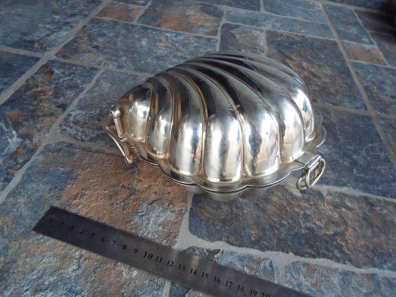 Vintage cheltenham silverplate burn warmer