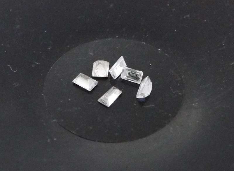real natural diamonds x6 as 1 lot