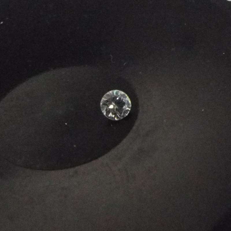 real natural diamond 0.08CT