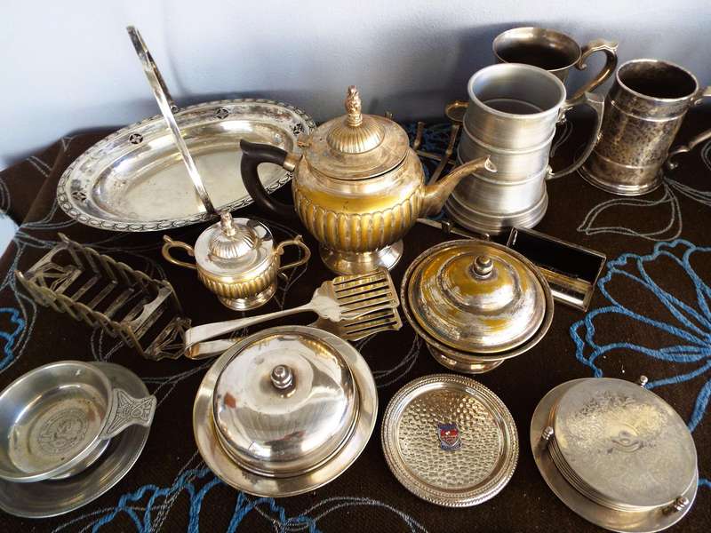 Vintage lot of nice bling bling