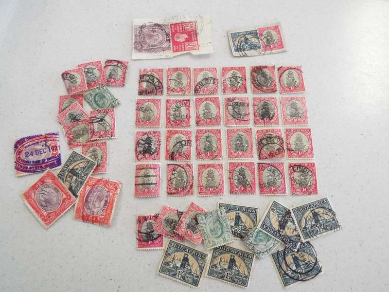 VINTAGE STAMPS LOT