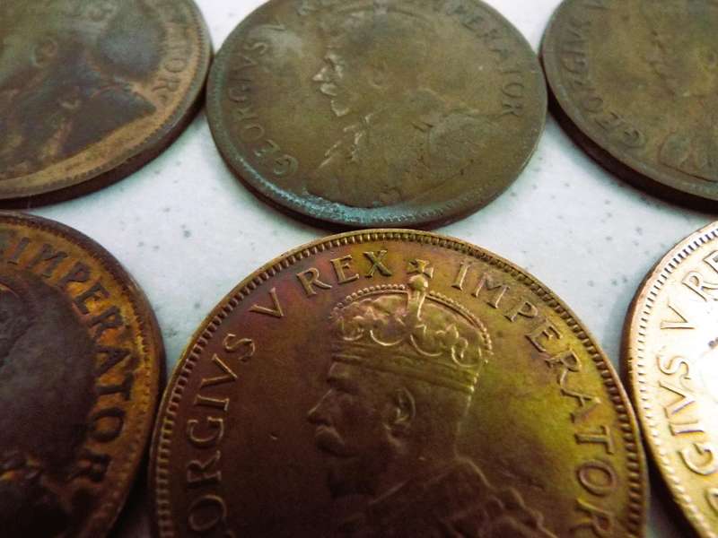 10 x king George the v  penny coins