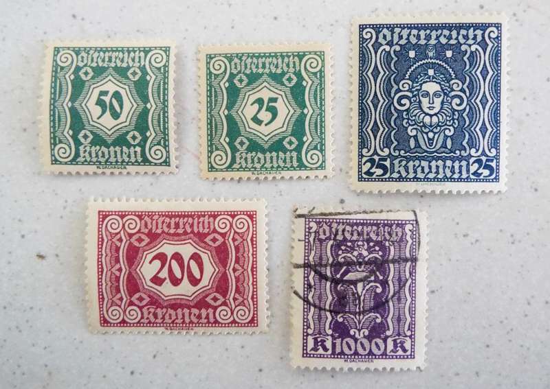 AUSTRIA 1922-1924 SET