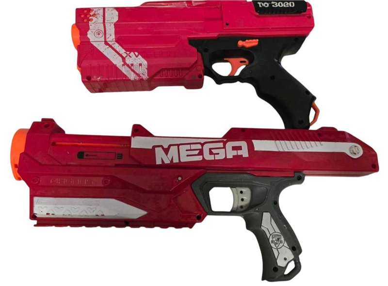 Double Nerf gun special and free pellets