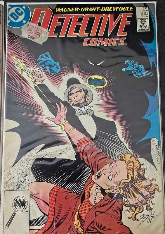 Interesting and highly collectable DC Batman comic lot