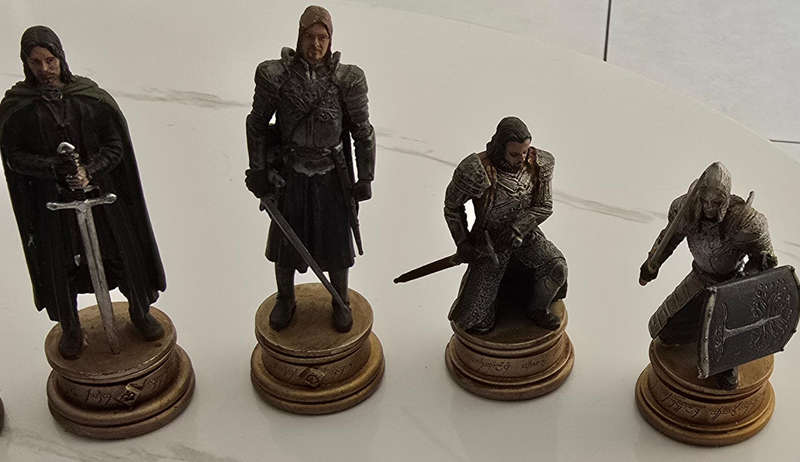 Lord of the rings chess pieces highly collectable and valuable