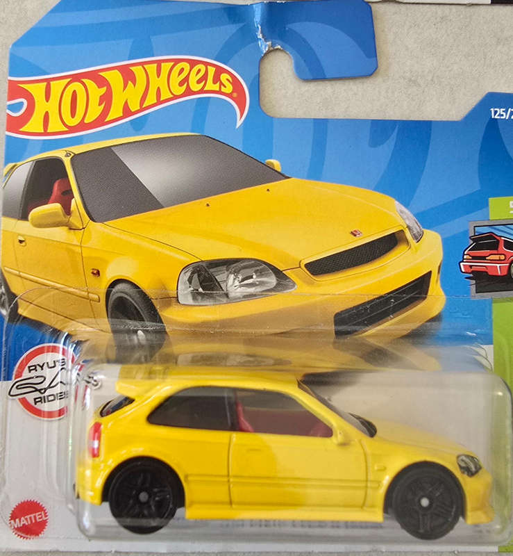 Hot Wheel and treasure hunt classic combo