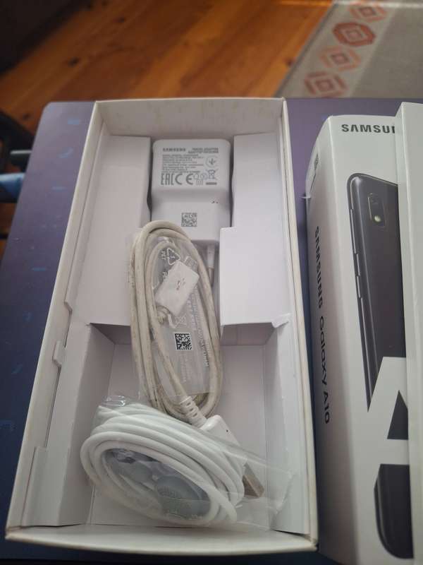 Samsung A10