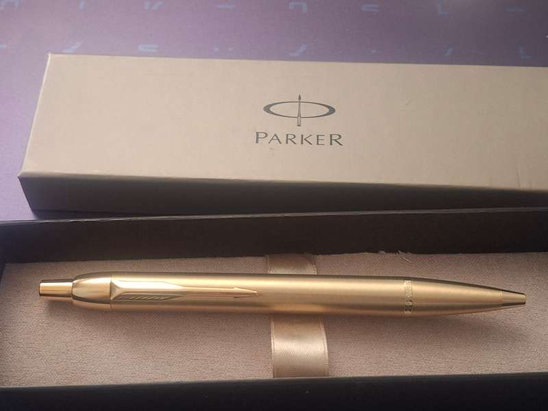 Gold Parker IM Metal Ballpoint Pen