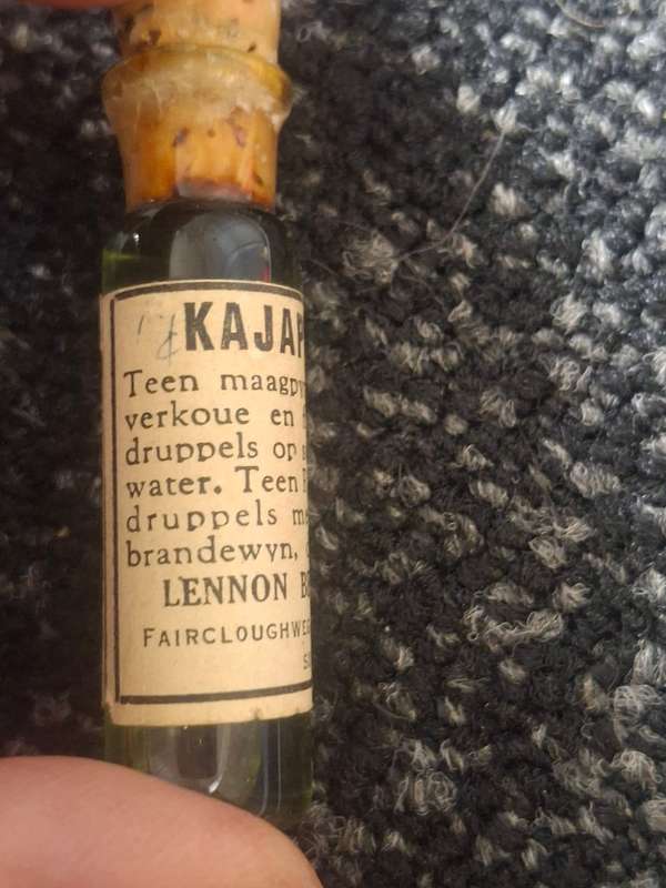 Kajapoet olie  vintage