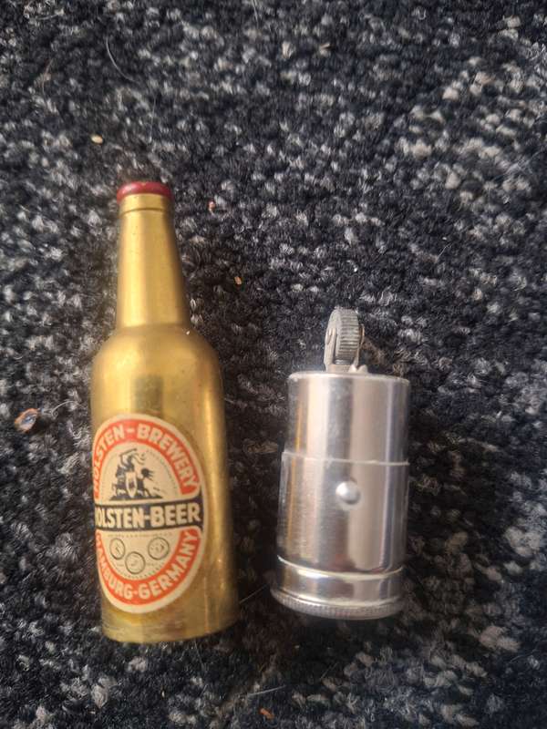 Vintage Holsten - Beer bottle shaped lighter