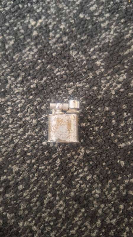 Small vintage lighter
