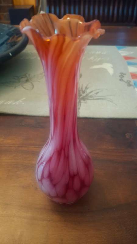 Art Glass Bud Vase Red to Orange Splatter-Stripe Ruffle Rim Vintage.