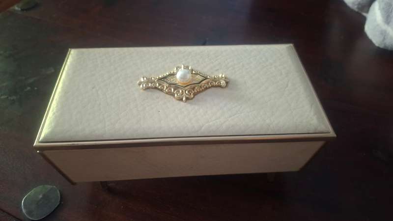 Jewelery box vintage