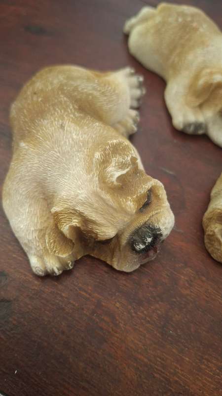Doggie figurine x 3