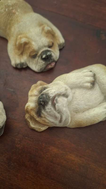 Doggie figurine x 3