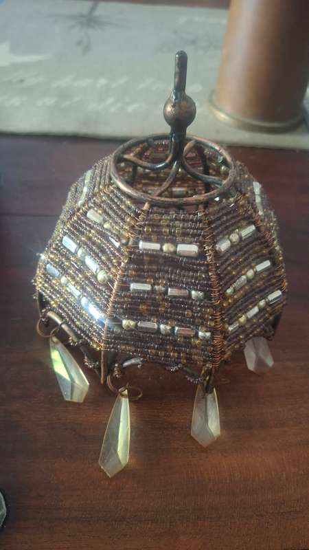 Beaded lamp shade