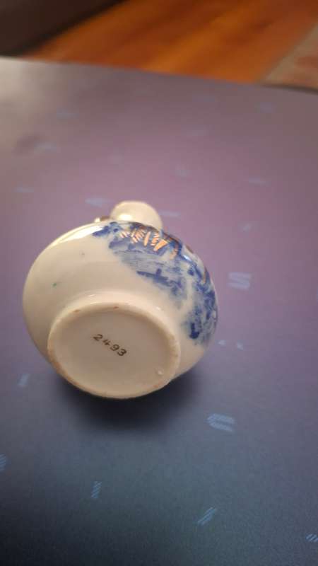 VTG Japan Porcelain Mini Blue & White Windmill Bud Vase