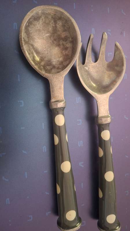 Serving  salad spoons