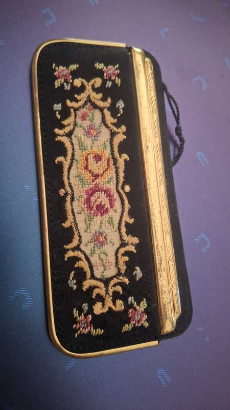 Vintage mirror and comb embroidery set
