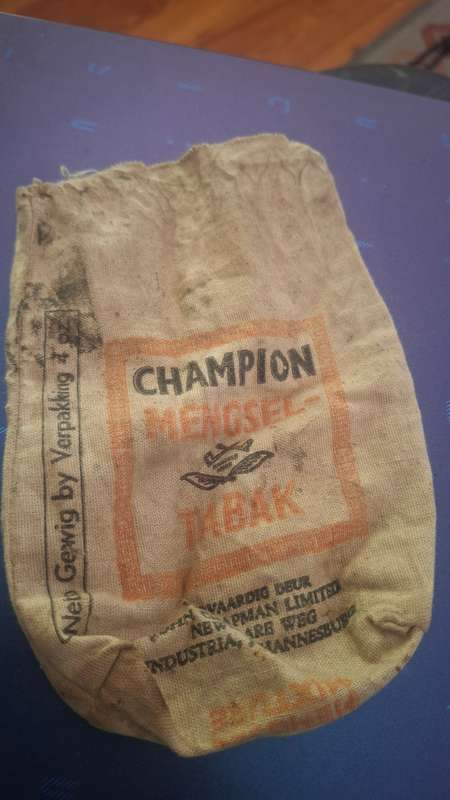 Champion tobacco bag