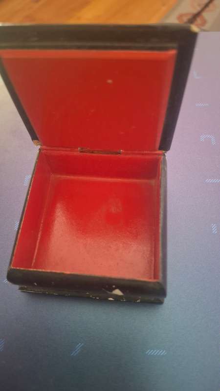 Palekh Vintage Soviet Small Wooden Lacquered Jewelry Box