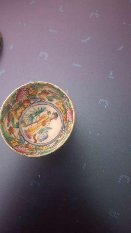 Vintage small oriental bowls x 3