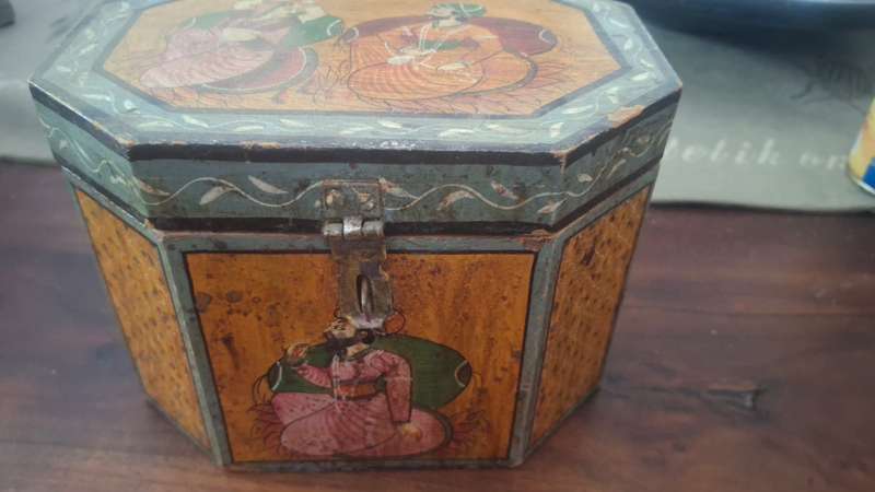 Vintage wooden handpainted box