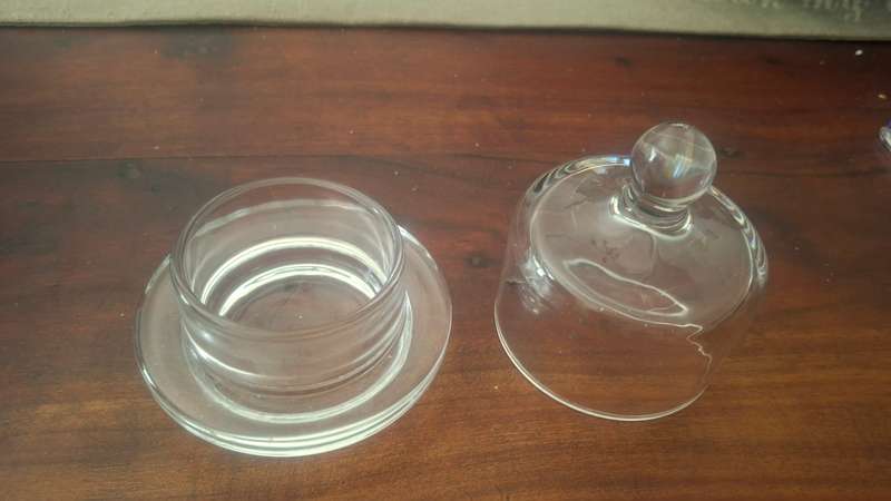 Butter dish