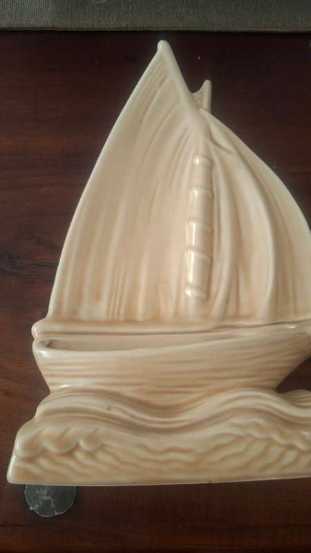 Vintage Sylvac Cream Glazed Ship Marked To Base No1394 England