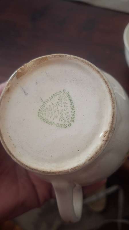 Brackenware milk and sugar bowls