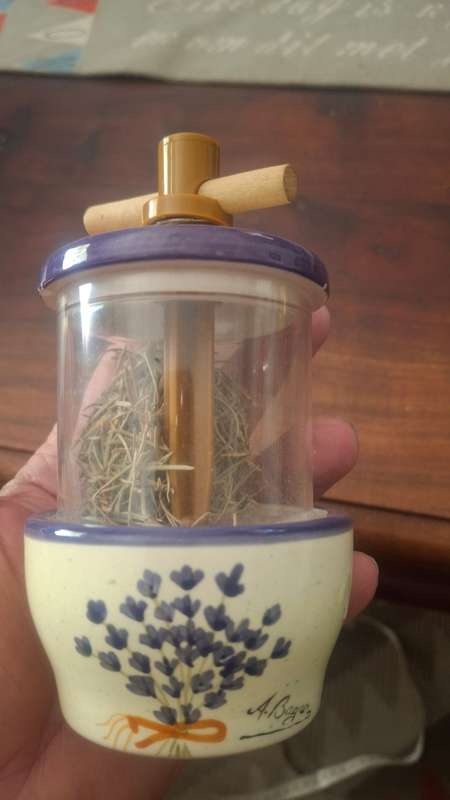 Vintage herb mill French