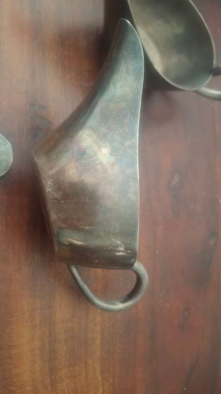 Walker & Hall small plated sauce boats