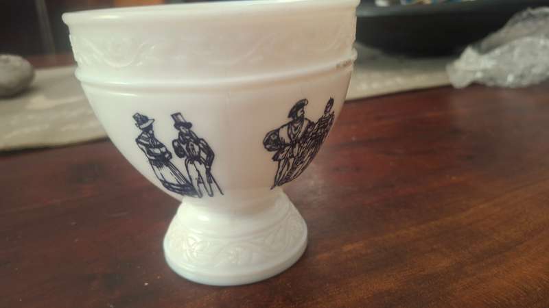Milk glass cup small vintage