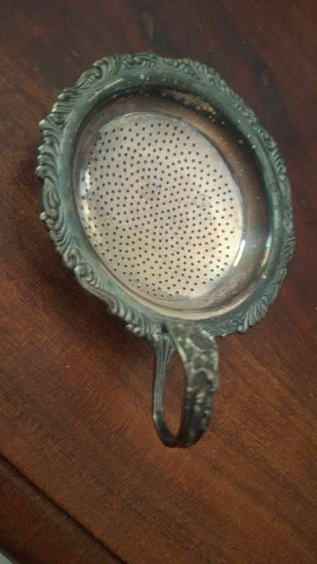 Vintage Silver Plated Primax Pleet Loose Leaf Tea Strainer and Rest Dish Ornate